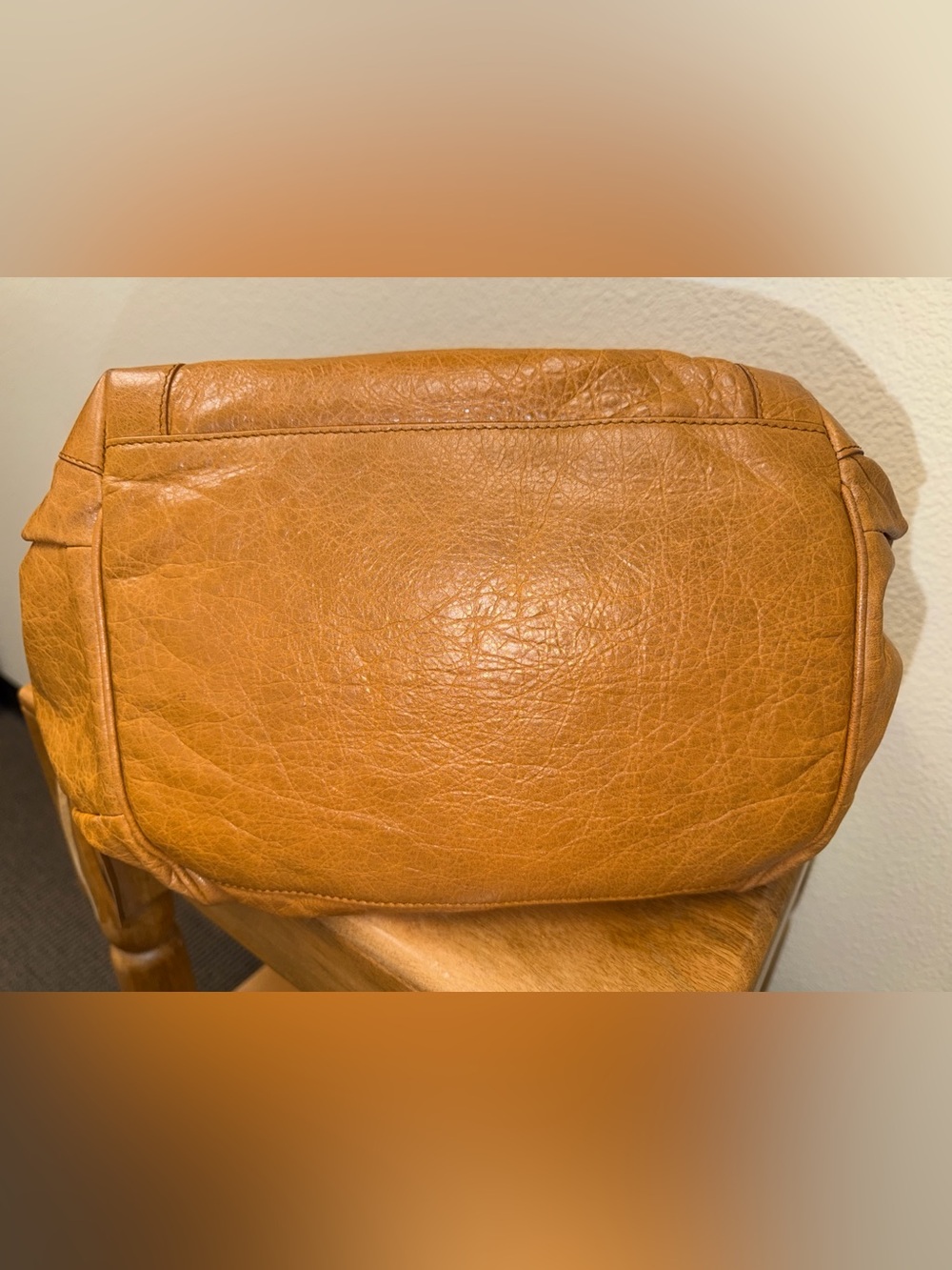 BALENCIAGA Tan Leather Sunday Bag - Picture 8 of 16